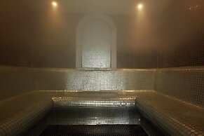 Ilkbal Deluxe Hotel & Spa