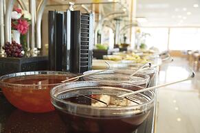 Ilkbal Deluxe Hotel & Spa