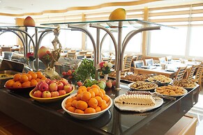 Ilkbal Deluxe Hotel & Spa