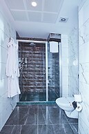 Ilkbal Deluxe Hotel & Spa