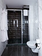 Ilkbal Deluxe Hotel & Spa