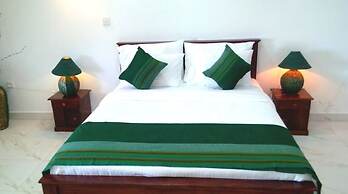 Green Tulip Hotel Kandy