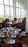 Green Tulip Hotel Kandy