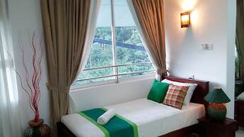 Green Tulip Hotel Kandy