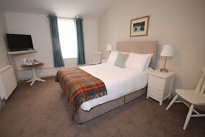 Inglestone House