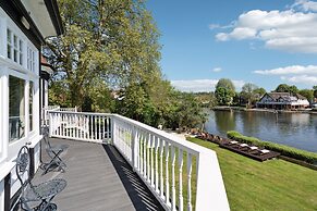 River Arts Club