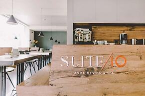Suite 10