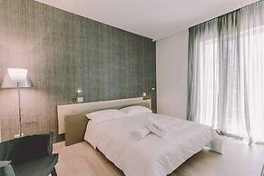 Suite 10