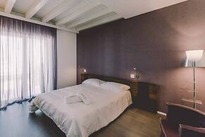 Suite 10