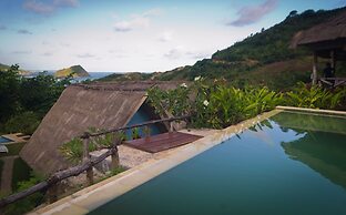Blue Monkey Villas Resort & Ocean View