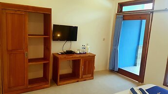 Blue Monkey Villas Resort & Ocean View