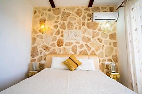 Farkia Exclusive Studios