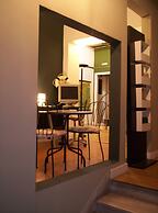 The New Yorkers Hotel