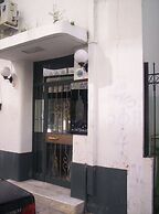 The New Yorkers Hotel