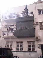 The New Yorkers Hotel