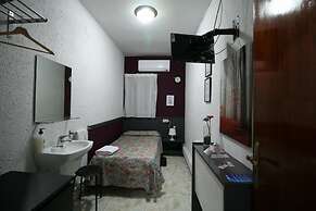 Hostal Avenida de Madrid