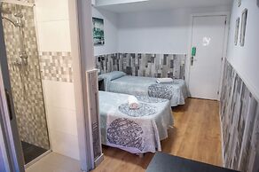 Hostal Avenida de Madrid