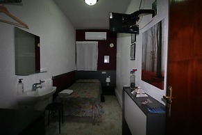 Hostal Avenida de Madrid