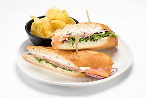 NAU Salema Beach Village