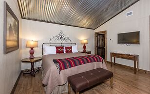 Vineyard Trail Cottages - Adults Only