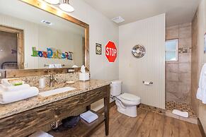 Vineyard Trail Cottages - Adults Only