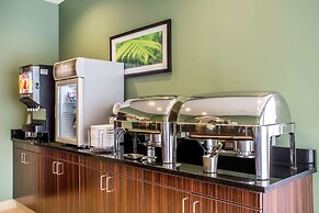 Sleep Inn & Suites Airport