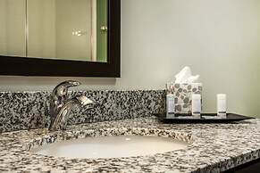 Sleep Inn & Suites Airport