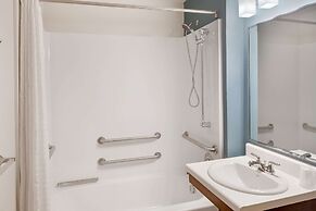 WoodSpring Suites Las Colinas - Northwest Dallas