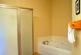 Celebration Cove Table Rock Lakefront Condos