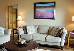 Celebration Cove Table Rock Lakefront Condos