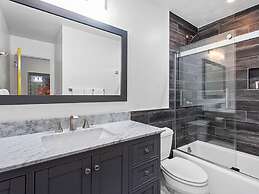 Alpenblick by Frias Properties