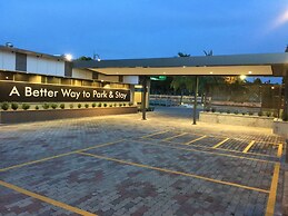 Talents Motor Park Hotel