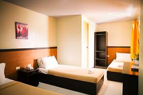 Ati-Atihan Festival Hotel