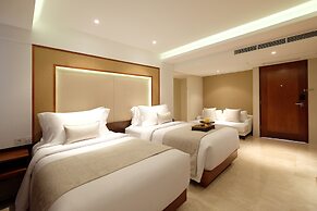 The Bandha Hotel & Suites