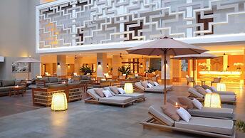 The Bandha Hotel & Suites