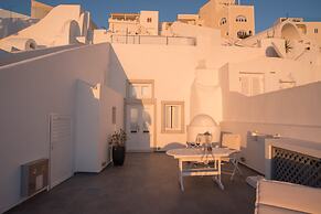 Karpimo Horizon - Caldera View with private hot tub