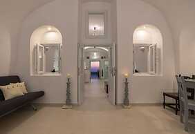 Karpimo Horizon - Caldera View with private hot tub