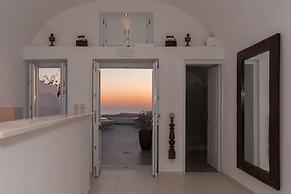 Karpimo Horizon - Caldera View with private hot tub