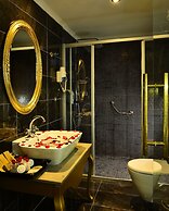 Adenya Hotel & Resort