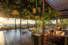 Adenya Hotel & Resort