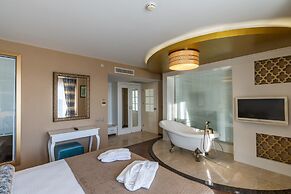 Adenya Hotel & Resort