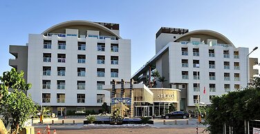 Adenya Hotel & Resort