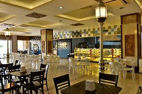 Adenya Hotel & Resort