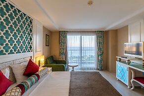 Adenya Hotel & Resort