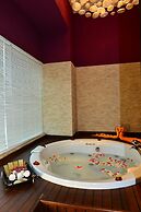 Adenya Hotel & Resort