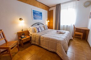 Hotel Iris