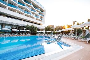 Selene Beach & Spa Hotel