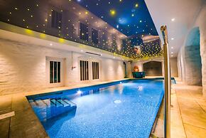 Corran Resort & Spa