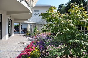 Hotel Vischi