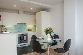 Cleyro Serviced Apartments-Finzels Reach